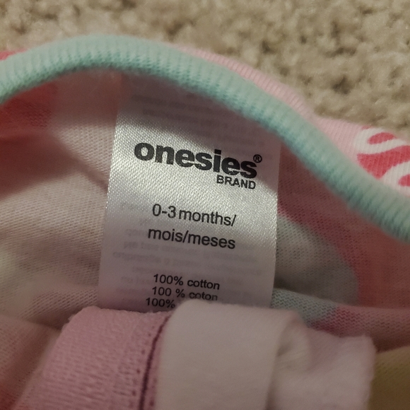 Onesie donut sleeper, 0-3m - Picture 3 of 3